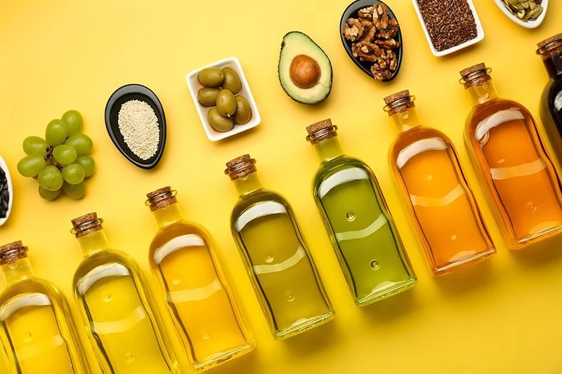 Каким маслом лучше заправлять салаты?