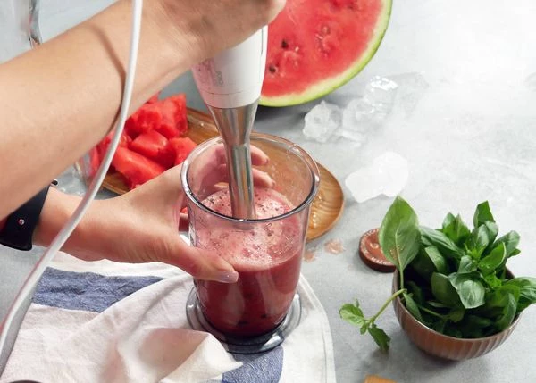 Измельчить блендером.