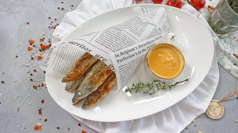 Корюшка жаренная с соусом Том-ям от Шефа