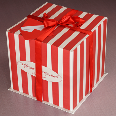 Букет розовых гвоздик в шляпной коробке L ~21шт-1}