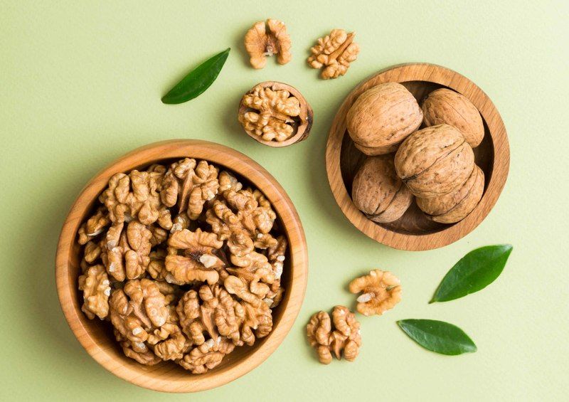 Грецкий орех: польза для мозга и сердца. Почему стоит включить его в рацион?