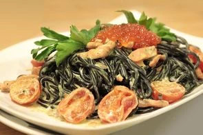 Паста с чернилами каракатицы 