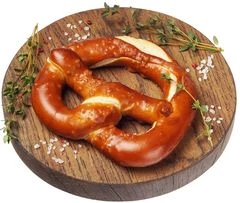 Брецель классический с солью Деликатеска 100г