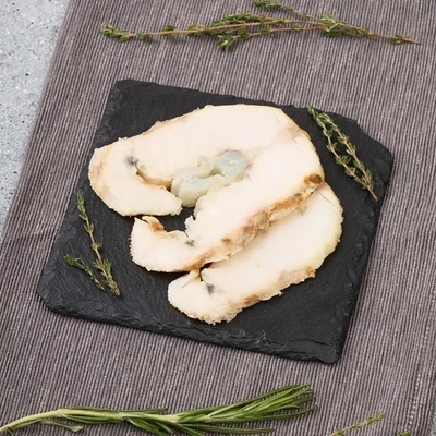 Белуга горячего копчения нарезка 100г РАСПРОДАЖА-1}