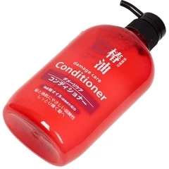 Кондиционер для волос Kumano CosmeStation с маслом камелии Япония 600мл