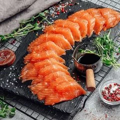 Филе форели слабосоленой на коже от Шефа ~400г