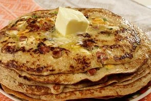 Блины из полбяной муки с припеком