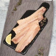 Сельдь тихоокеанская подкопченная филе в масле 200г