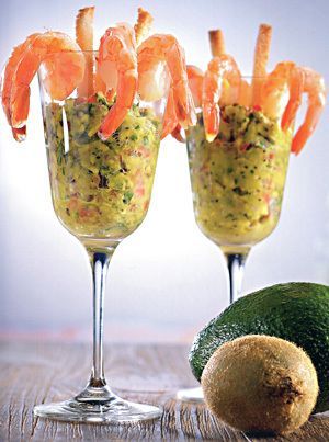 Креветочный коктейль с гуакамоле "Киви дайкири"