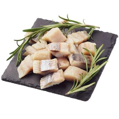 Сельдь атлантическая филе-кусочки соленая в масле Классическая Деликатеска 250г-0}