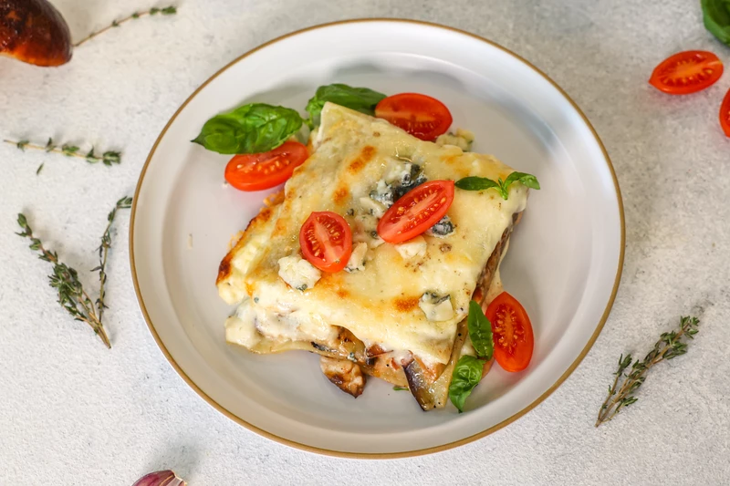 Лазанья с баклажанами и горгонзолой