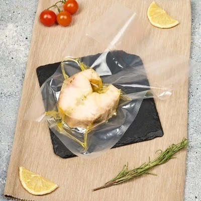 Осетр горчего копчения кусок Деликатеска ~250г-1}