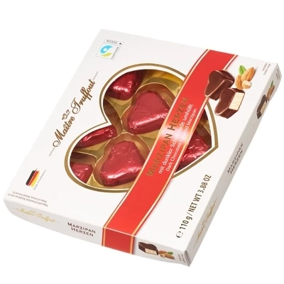 Набор конфет Marzipan Hearts в темном шоколаде с марципаном Германия 110-1}