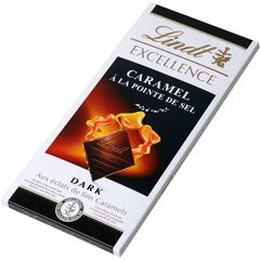 Шоколад Lindt темный с кусочками карамели и морской солью Excellence 100г