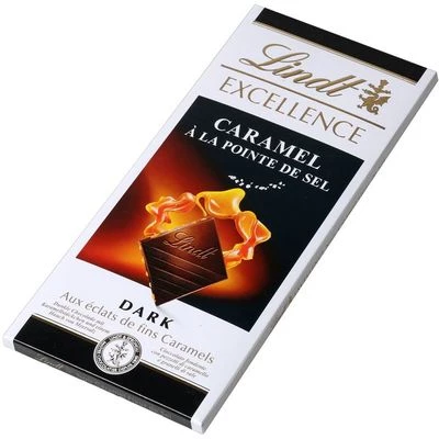 Шоколад Lindt темный с кусочками карамели и морской солью Excellence 100г-1}