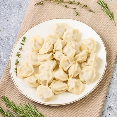 Пельмени Уральские из курицы и говядины Деликатеска 250г-1}