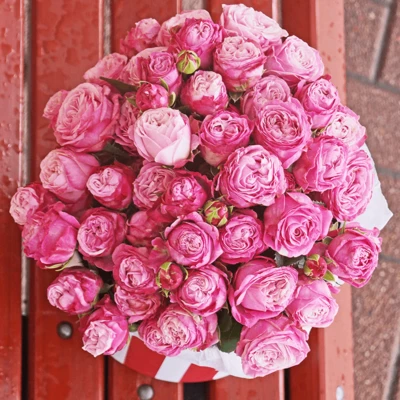 Букет Леди бомбастик в шляпной коробке XL ~9-11шт-1}