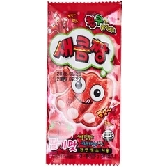 Конфеты мармеладные со вкусом клубники Корея 35г