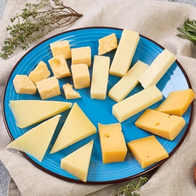 Сыр Ассорти нарезка 140г-1}