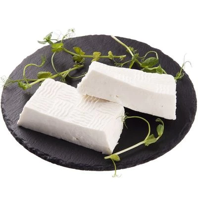 Брынза из молока нубийских коз 45% жир. 250г, Деликатеска-0}