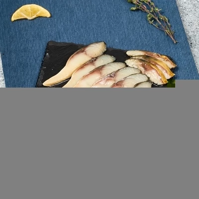 Скумбрия подкопченная филе-кусочки в масле Деликатеска 180г-1}