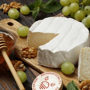 Какие бывают сорта сыров с плесенью?