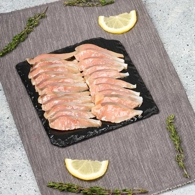 Горбуша слабосоленая филе-кусочки в масле Деликатеска 210г-1}