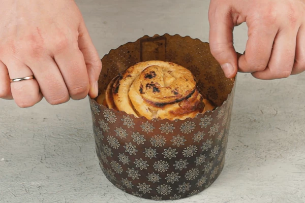 Готовность проверить деревянной шпажкой (тесто должно быть пропеченным). 