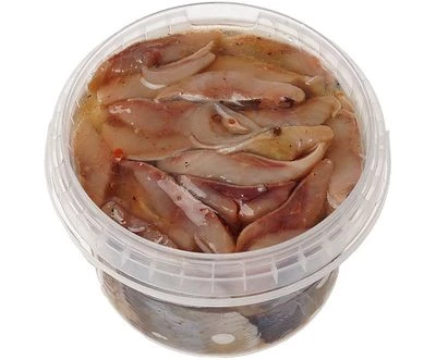 Сельдь атлантическая маринованная в масле 500г-1}