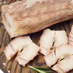 Осетр горячего копчения  тушка без кожи ~1.5кг