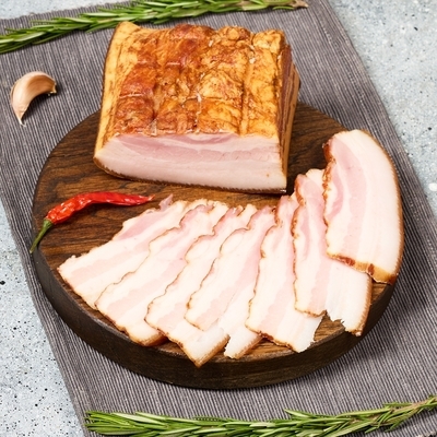 Шпик копченый Деликатеска ~300г -1}