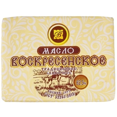 Масло сливочное Традиционное Воскресенский сыродел 82.5% жир. 170г-0}