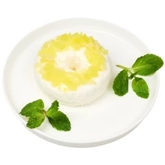 Сыр мягкий Руэль с имбирем и дыней в кокосовой обсыпке Racconto 55% жир. 150г