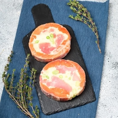 Рулет из форели с тунцом и сыром Деликатеска ~450г-1}