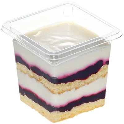 Десерт йогуртовый с черной смородиной Деликатеска 120г-0}