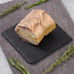 Осетр горячего копчения филе-кусок ~150г