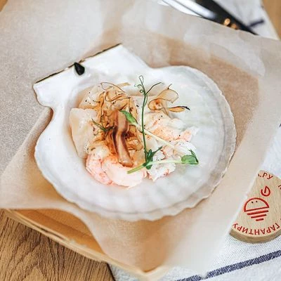 Гребешок с танцующим тунцом 1шт-0}