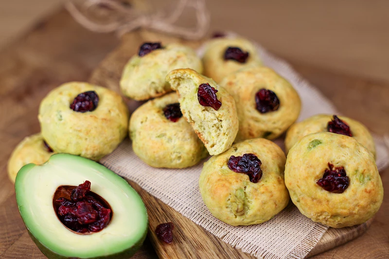 Песочное печенье с авокадо