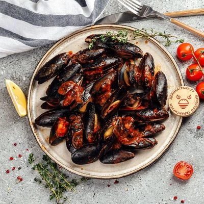 Мидии в томатном соусе от Шефа 500г -0}