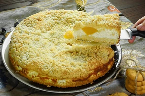 Королевская ватрушка с персиками