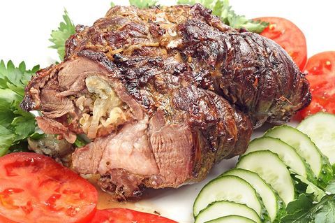 Буженина из бараньей лопатки