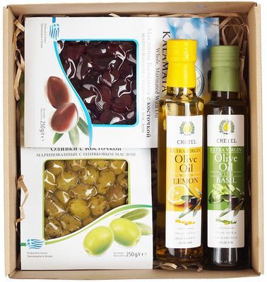 Масло оливковое подарочное. Подарочный набор с оливковым маслом. Наборы с оливковым маслом в подарок. Набор из оливковых масел.