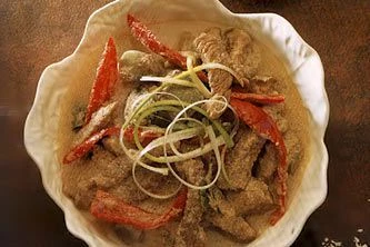 Зеленое кари из говядины