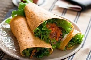 Ролл с тунцом