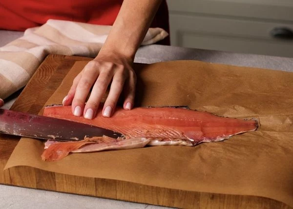 Удалить реберные кости. 
