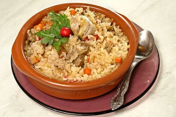 Можно использовать более низкую порционную посуду для запекания