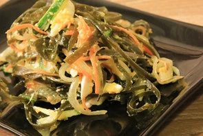 Салат из морской капусты