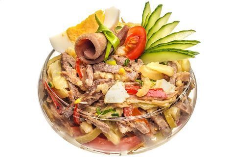 Салат с языком