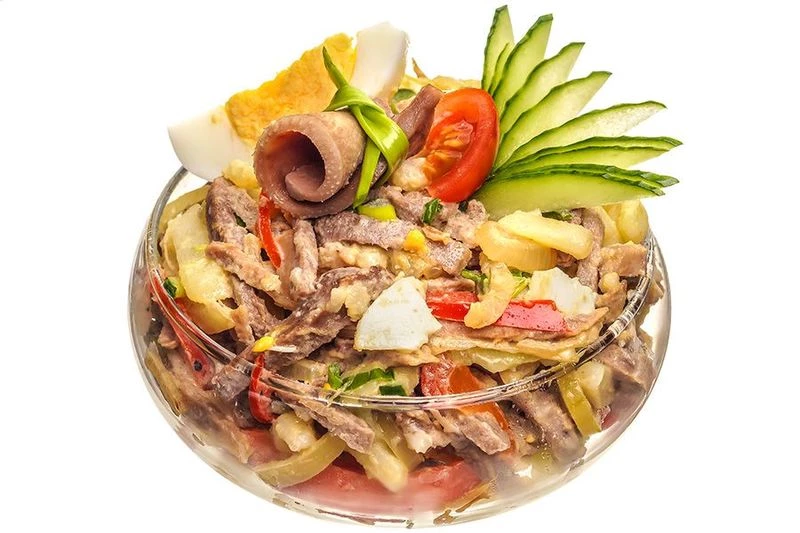 Салат с языком